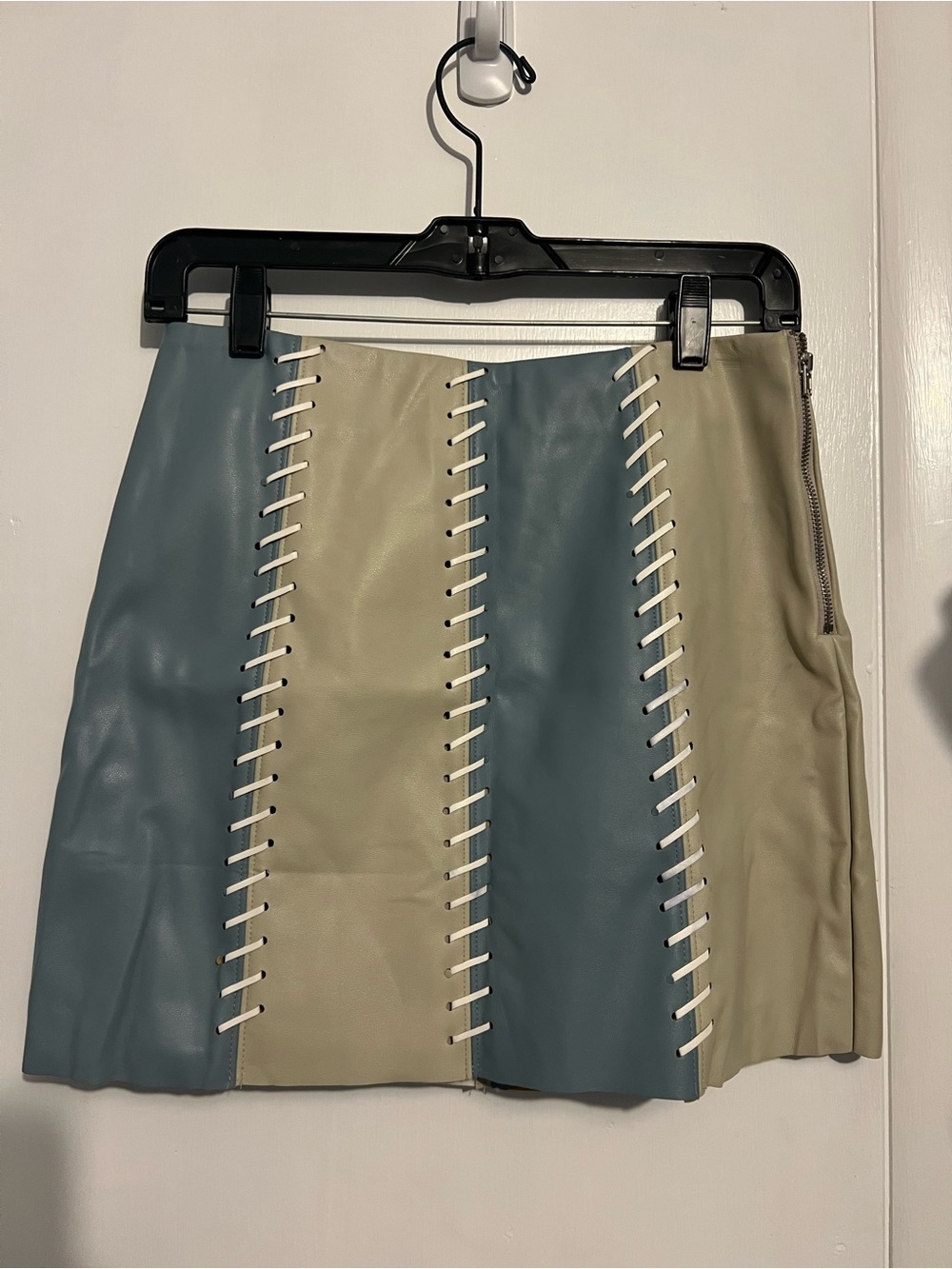 Francesca's Collections Two-Tone Blue & Beige Faux Leather Mini Skirt